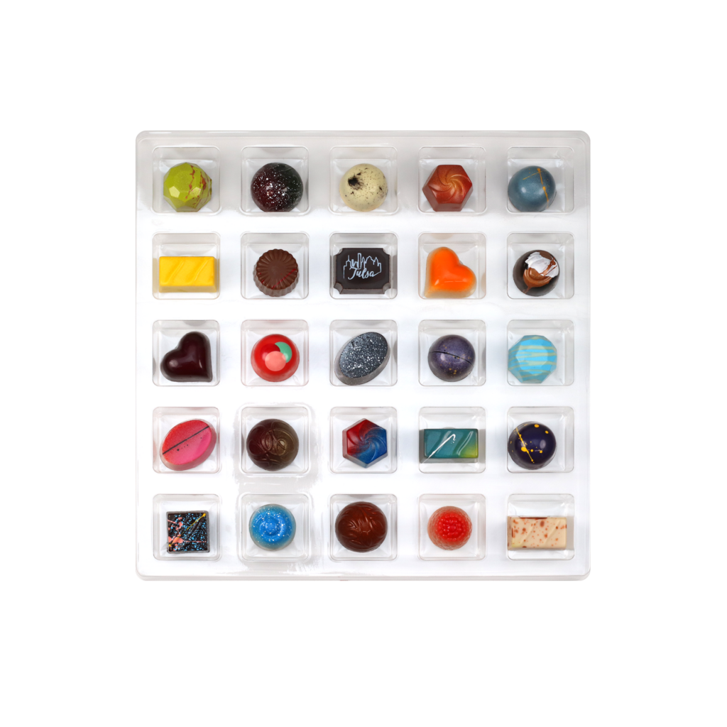 25-piece-limited-edition-advent-calendar-glacier-chocolate